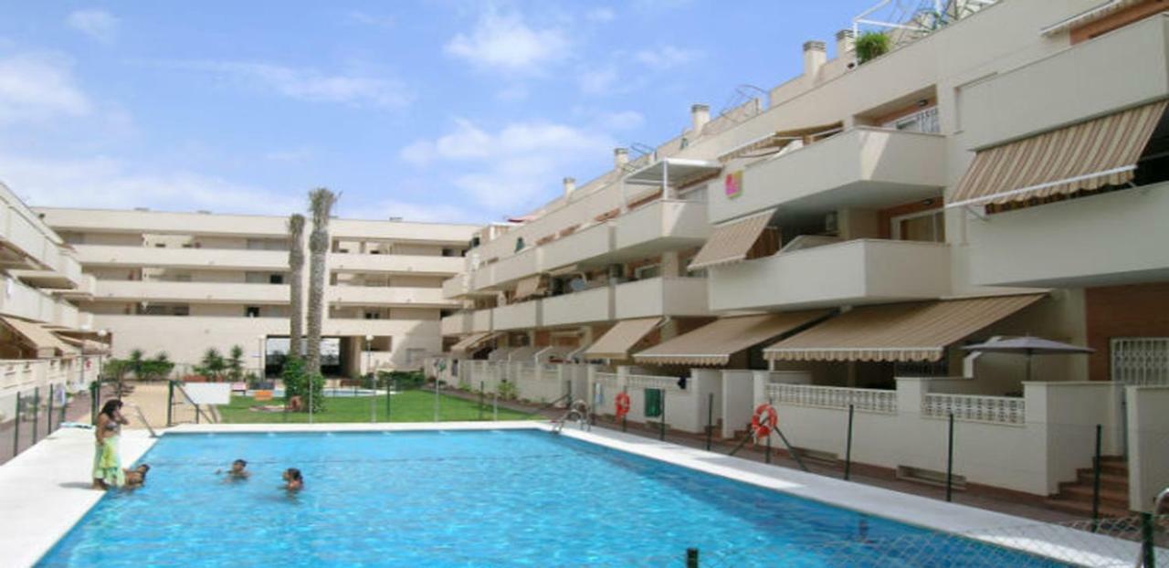 Roquetas Beach House Apartamento Fresco Con Piscina Roquetas de Mar Bagian luar foto